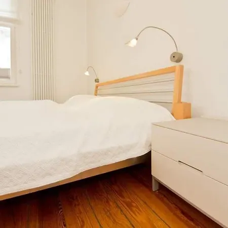 Astrid, T3 Stade Apartamento